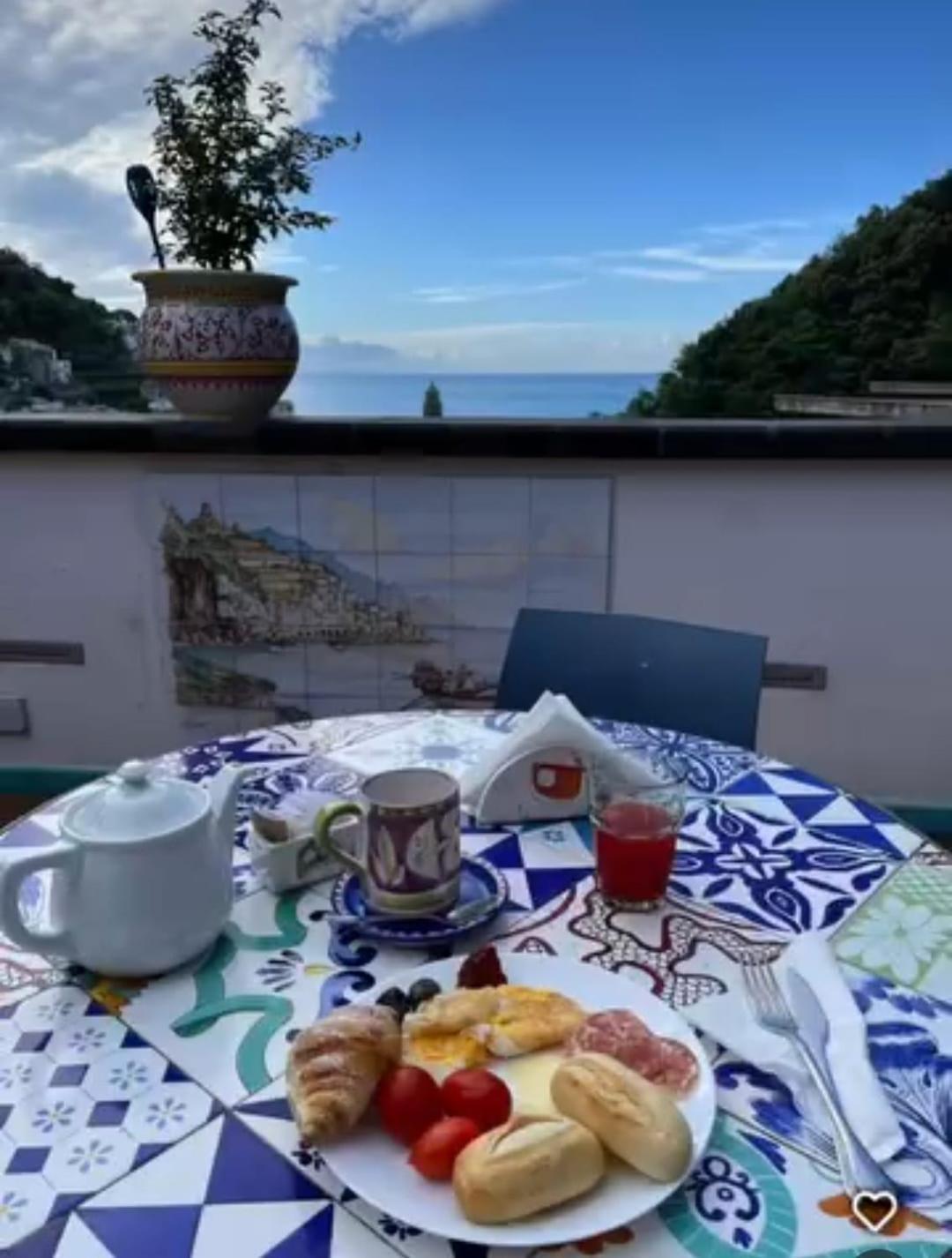 Hotel Annalara charme&relax à Amalfi Extérieur photo